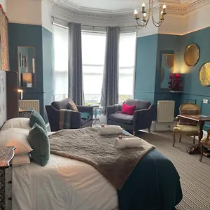 Albyn Townhouse Edinburgh